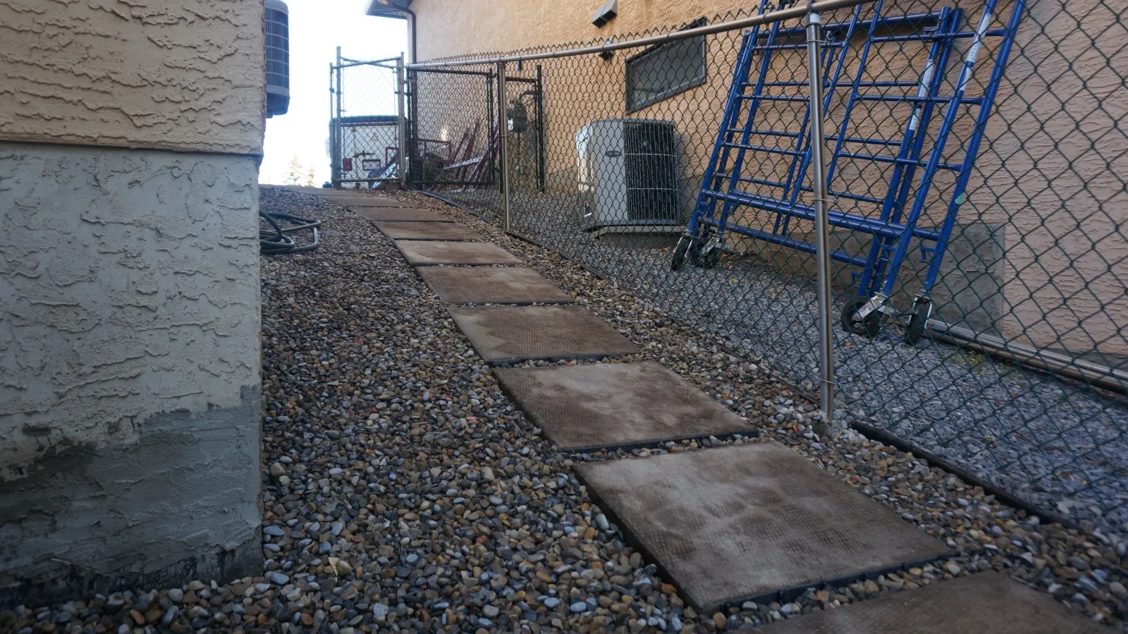 Walkway Inspiration: Gravel, Stones, Steps